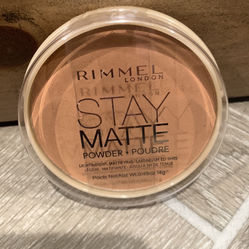 Rimmel Matte Deep Beige 016 powder